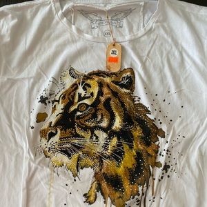 Robin’s Jeans Shirt